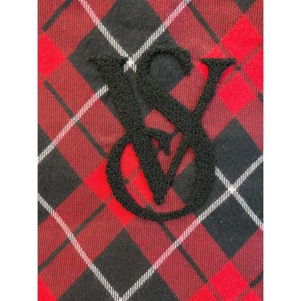 Victoria’s Secret Plaid Holiday Red Tote VS Monogram Logo Bag Fleece NWT